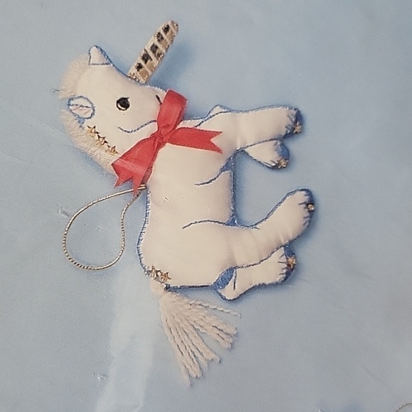 Bucilla Kit #82008, Fantasy Friends, Jeweled Stitchery Ornaments, Christmas - Picture 9 of 10